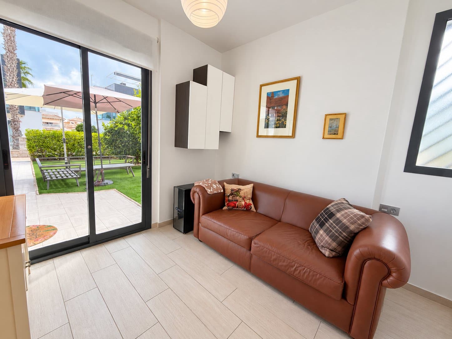 3 sovrum Lägenhet till salu i Orihuela Costa med pool garage - 450 000 € (Ref: 10166353)