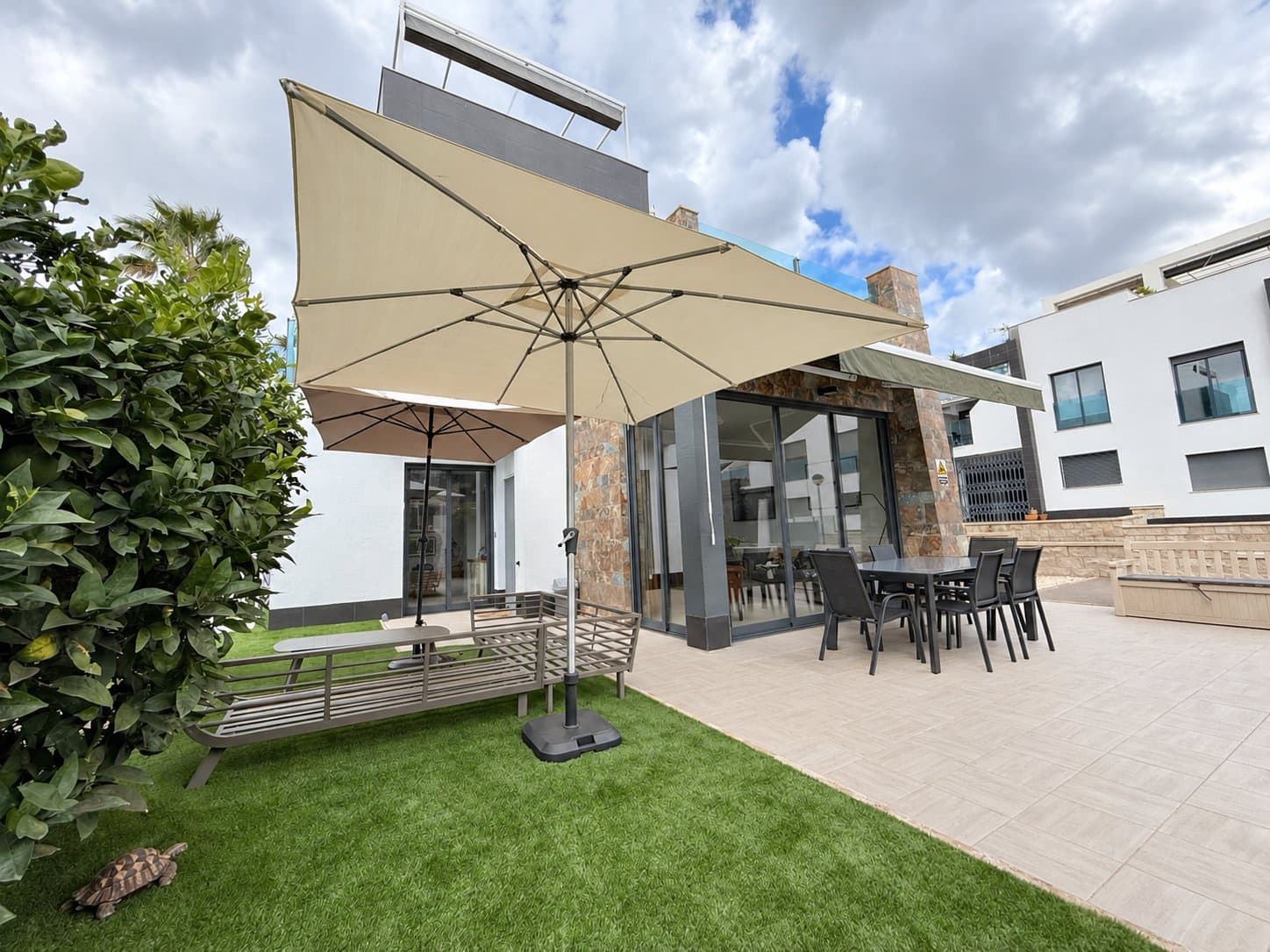 3 sovrum Lägenhet till salu i Orihuela Costa med pool garage - 450 000 € (Ref: 10166353)