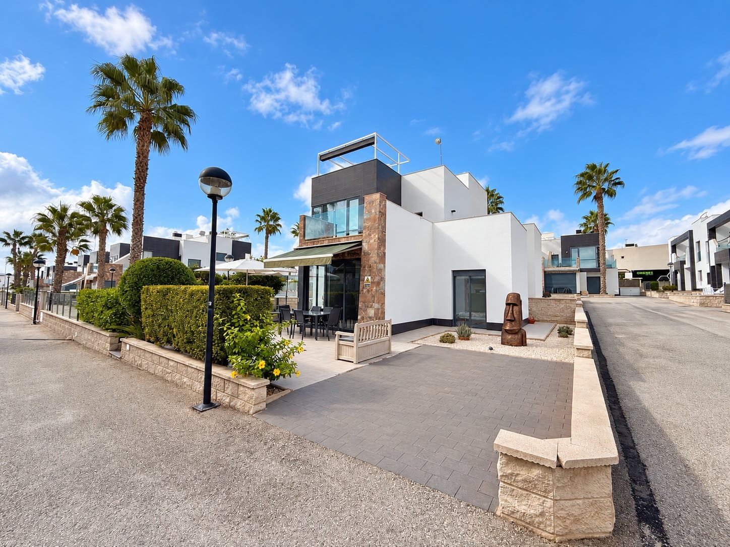 3 sovrum Lägenhet till salu i Orihuela Costa med pool garage - 450 000 € (Ref: 10166353)