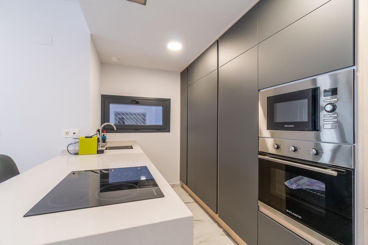 2 soveværelse Lejlighed til salg i Orihuela Costa med swimmingpool garage - € 279.900 (Ref: 10166356)