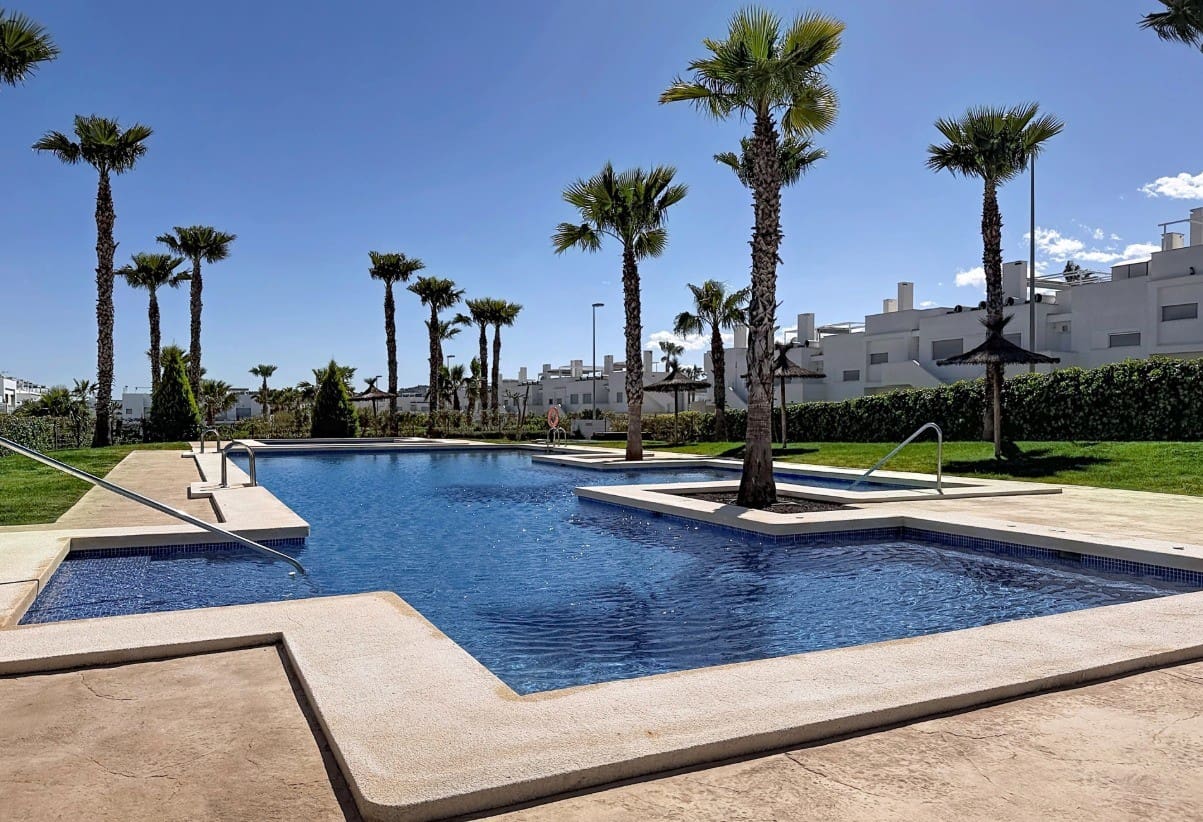 2 Zimmer Apartment zu verkaufen in Vistabella mit Pool Garage - 249.900 € (Ref: 10166357)