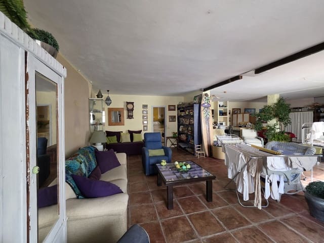 Casa de 2 habitaciones en Manilva Pueblo, Manilva en venta con garaje - 425.000 € (Ref: 10171519)