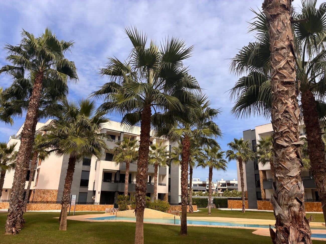 2 bedroom Apartment for sale in Los Altos with pool - € 259,900 (Ref: 10171528)