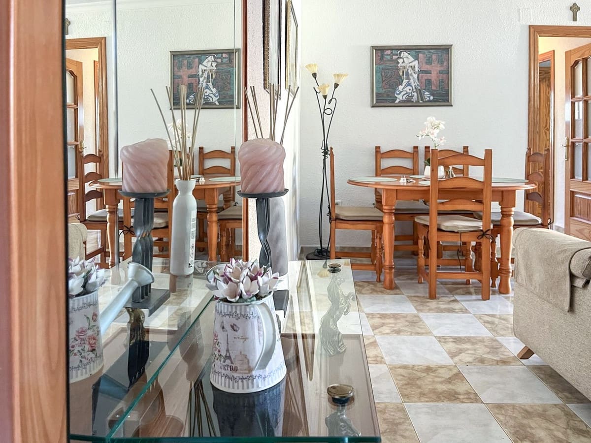 3 bedroom Apartment for sale in Torremolinos with pool - € 295,000 (Ref: 10171537)