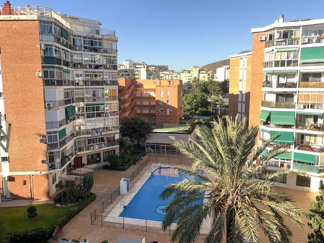 3 bedroom Apartment for sale in Torremolinos with pool - € 295,000 (Ref: 10171537)