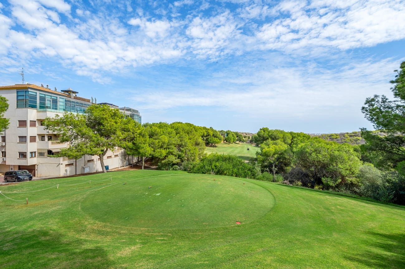 3 bedroom Apartment for sale in Dehesa de Campoamor with pool garage - € 249,900 (Ref: 10171539)