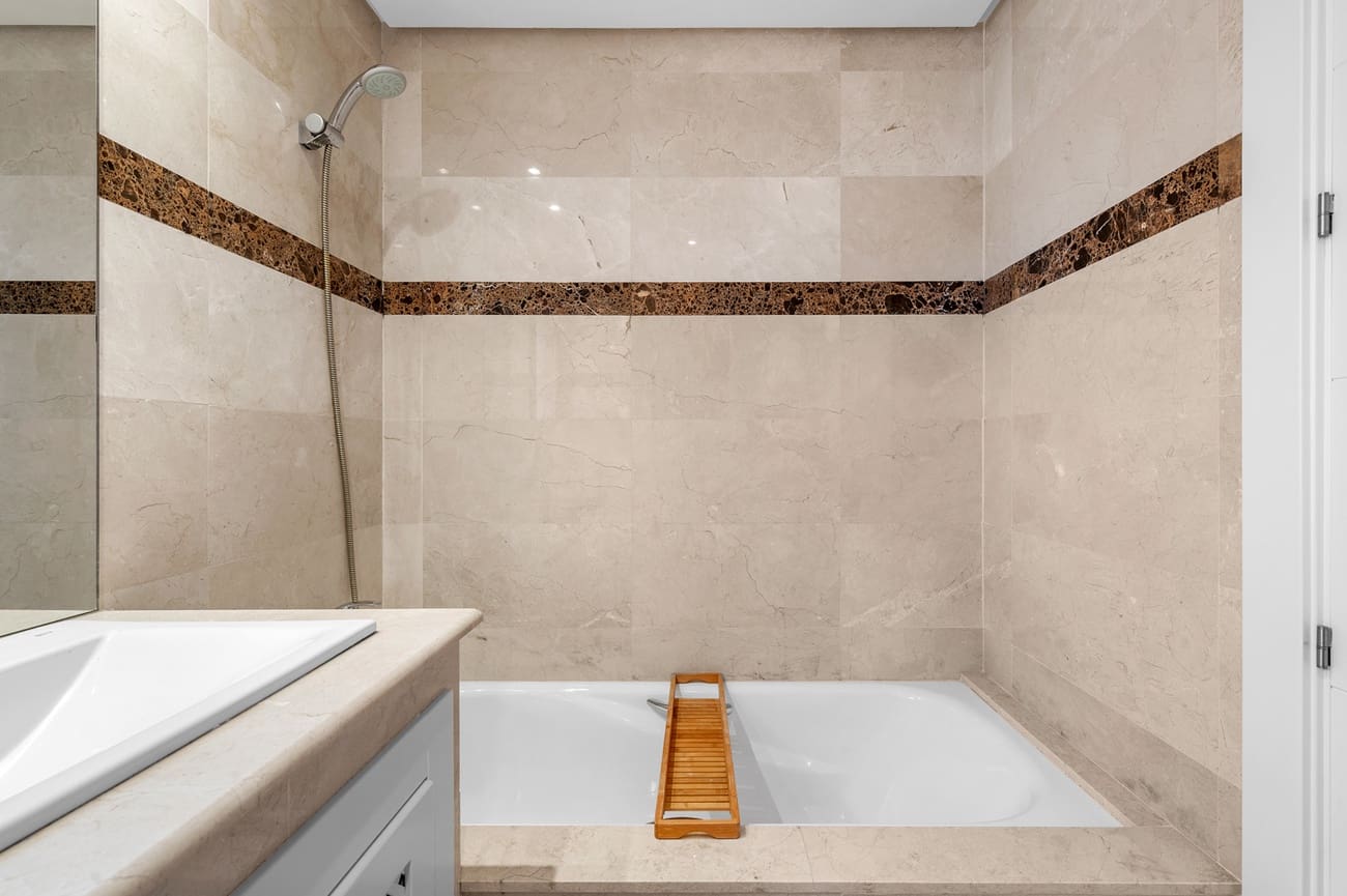 2 bedroom Townhouse for sale in San Miguel de Salinas with pool garage - € 259,000 (Ref: 10171541)
