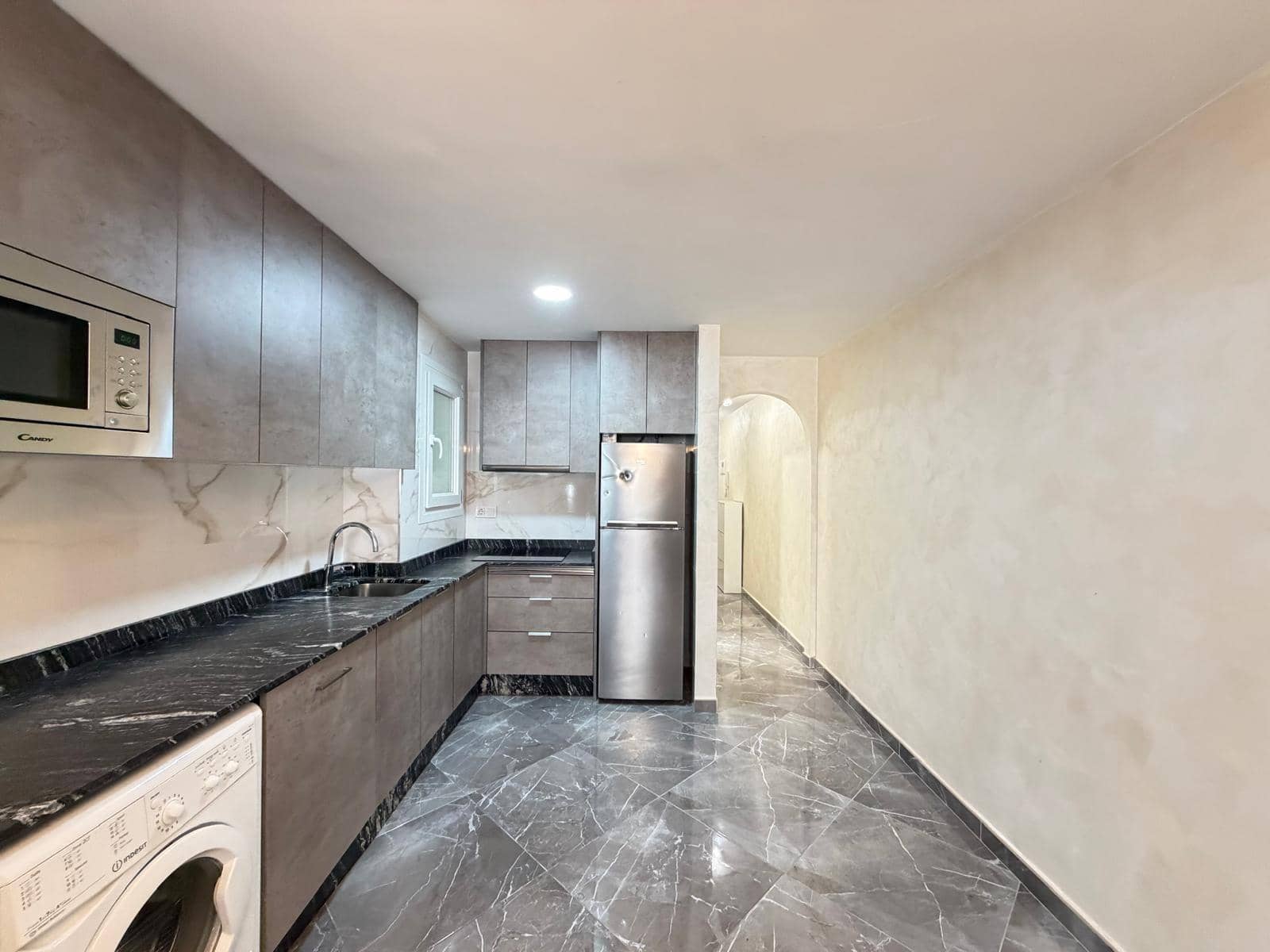 2 sovrum Lägenhet till salu i Torrevieja med garage - 210 000 € (Ref: 10172340)
