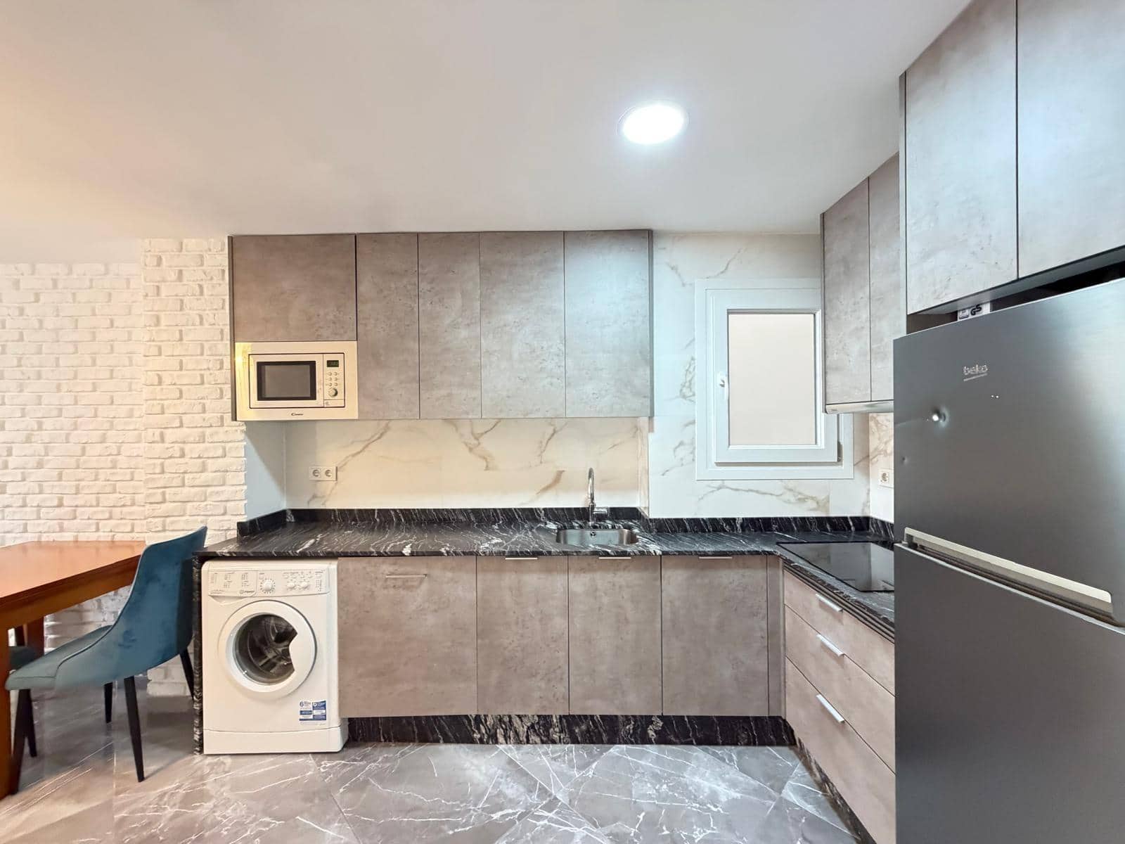 2 sovrum Lägenhet till salu i Torrevieja med garage - 210 000 € (Ref: 10172340)