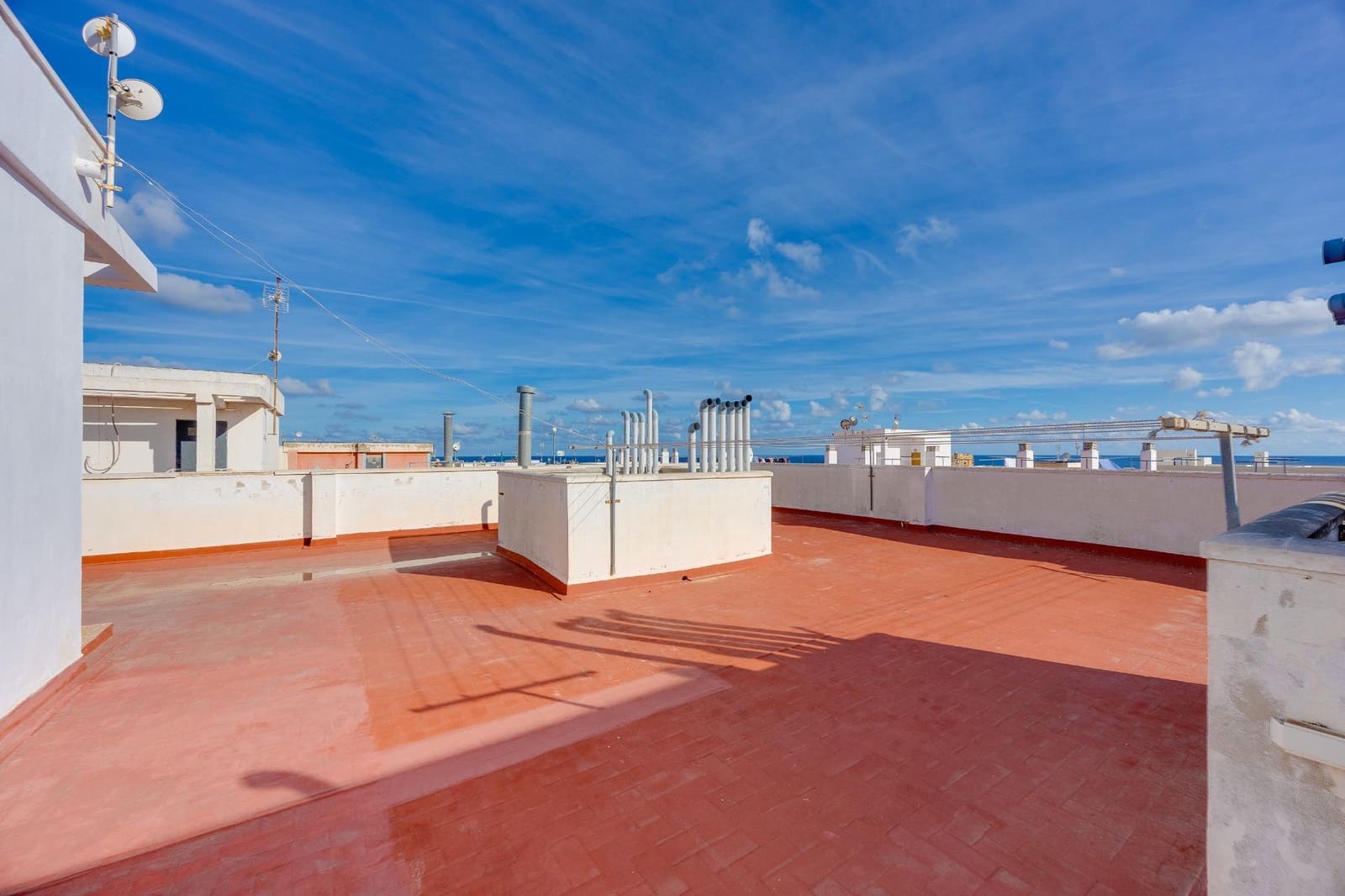 1 quarto Apartamento para venda em Torrevieja com piscina - 160 000 € (Ref: 10172341)