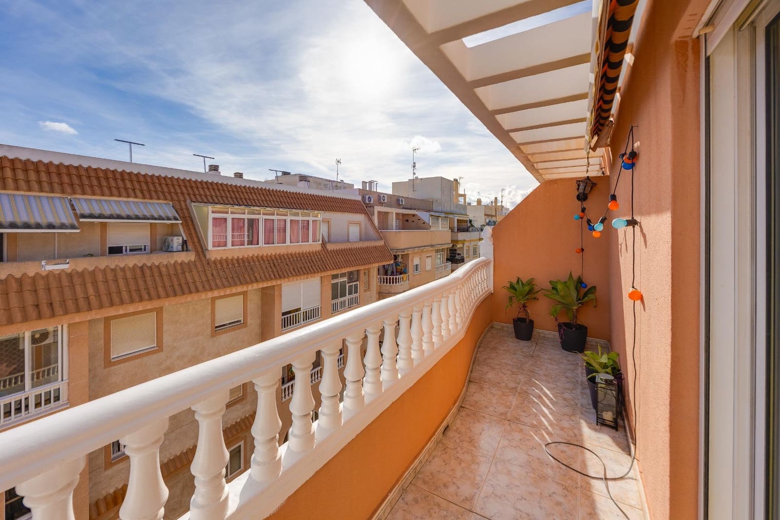 1 quarto Apartamento para venda em Torrevieja com piscina - 160 000 € (Ref: 10172341)