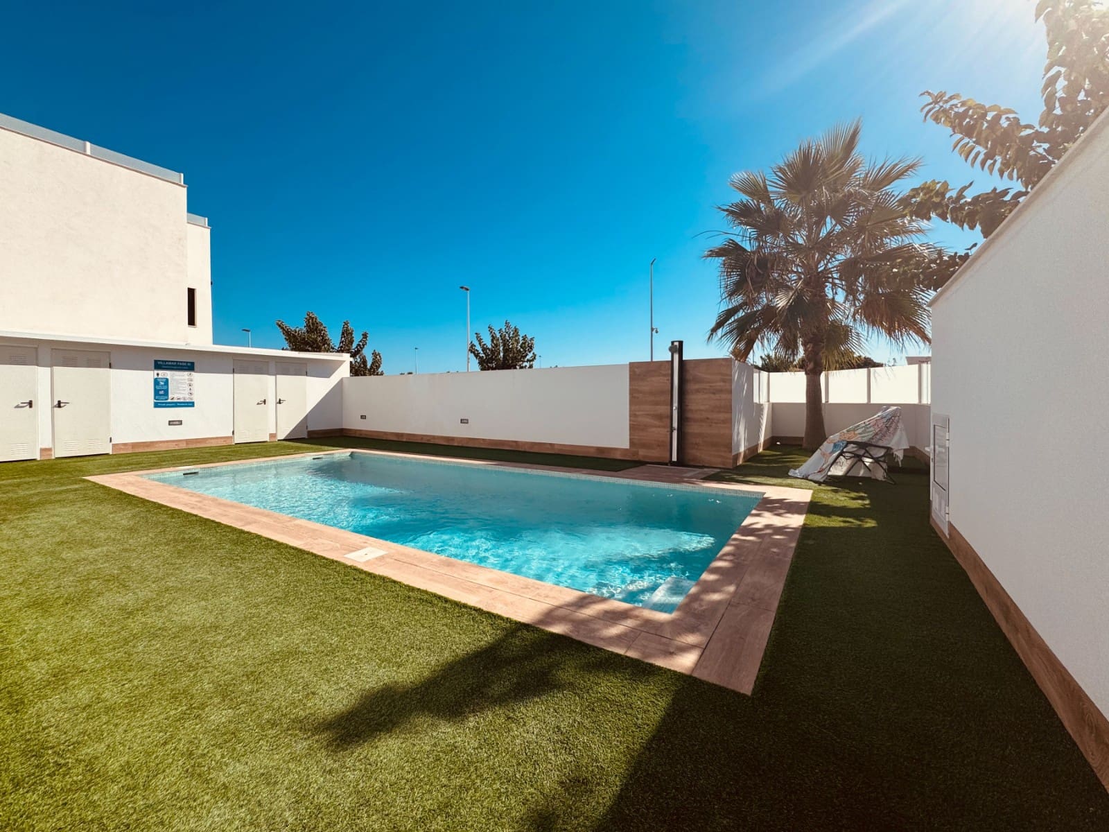 2 soveværelse Lejlighed til salg i Lo Pagan med swimmingpool - € 279.000 (Ref: 10173030)