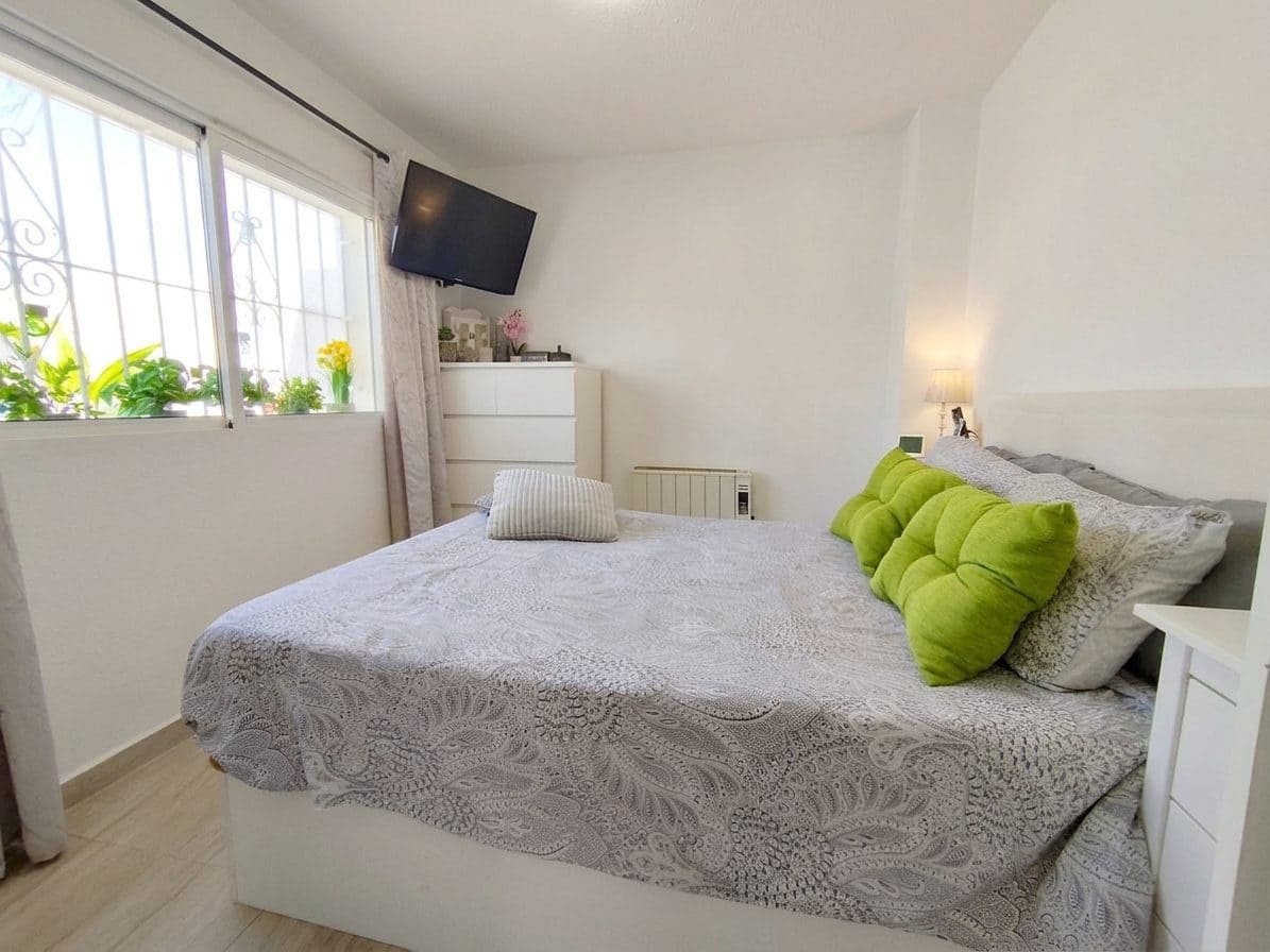 3 sypialnia Dom blizniak na sprzedaż w Los Altos z basenem - 234 900 € (Ref: 10173173)