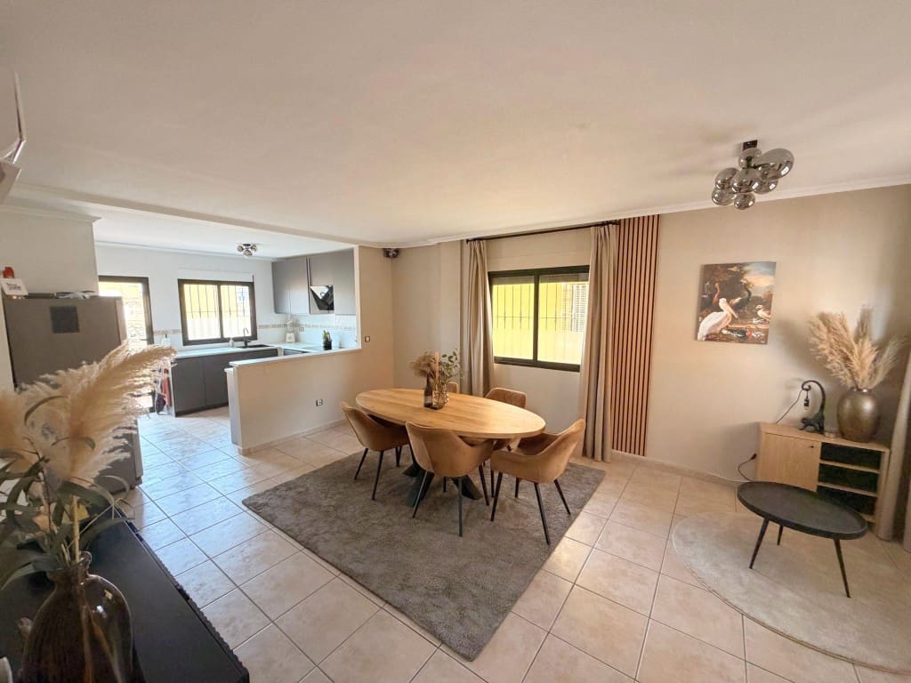 4 sypialnia Willa na sprzedaż w Lo Crispin z basenem - 349 000 € (Ref: 10174440)