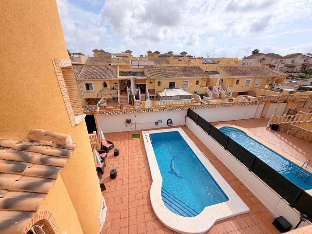4 sypialnia Willa na sprzedaż w Lo Crispin z basenem - 349 000 € (Ref: 10174440)