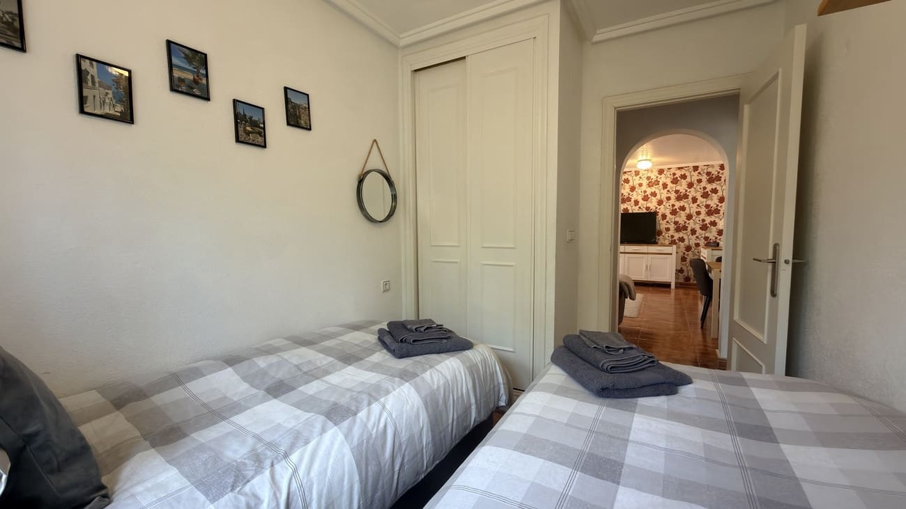 Adosado de 2 habitaciones en Villamartin en venta - 175.000 € (Ref: 10174446)