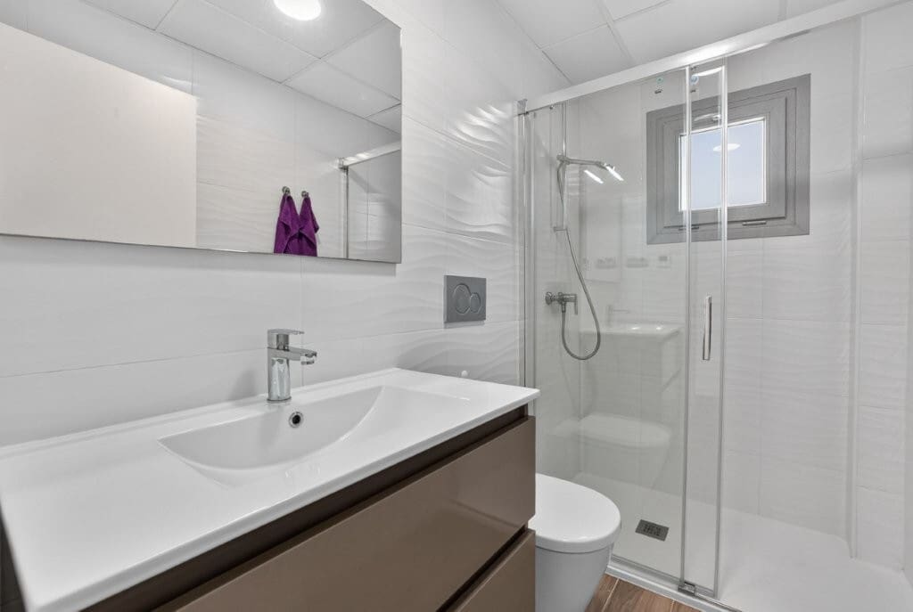 3 chambre Villa/Maison Semi-Mitoyenne à vendre à Torrevieja avec piscine garage - 439 000 € (Ref: 10176895)