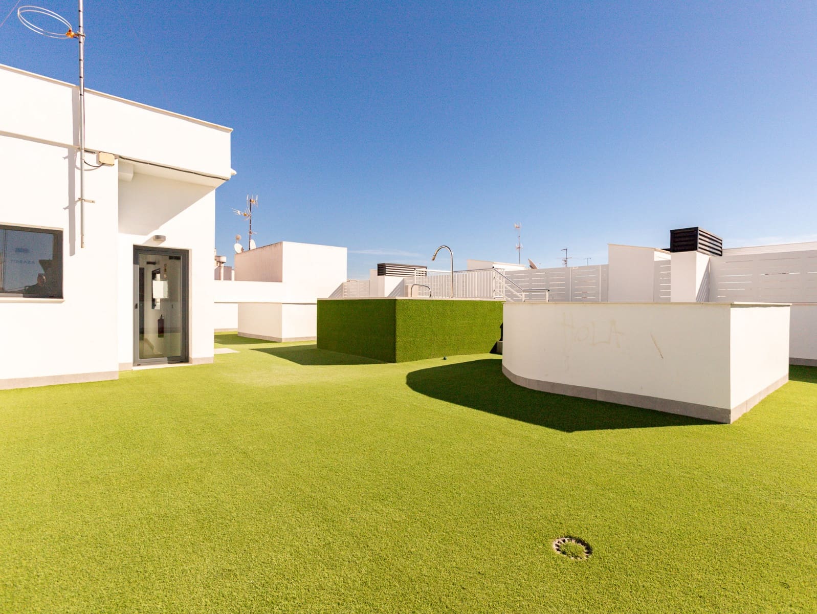 3 soveværelse Lejlighed til salg i Torrevieja med garage - € 379.000 (Ref: 10179949)