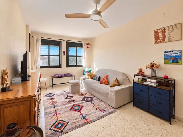 Apartamento de 2 habitaciones en La Duquesa / Puerto de la Duquesa, Manilva en venta con piscina garaje - 259.000 € (Ref: 10182689)