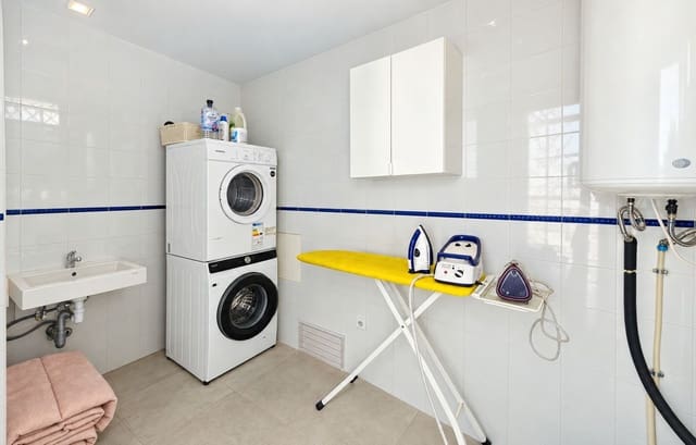 3 camera da letto Casa in vendita in Casares Pueblo, Casares con piscina - 385.000 € (Rif: 10182693)