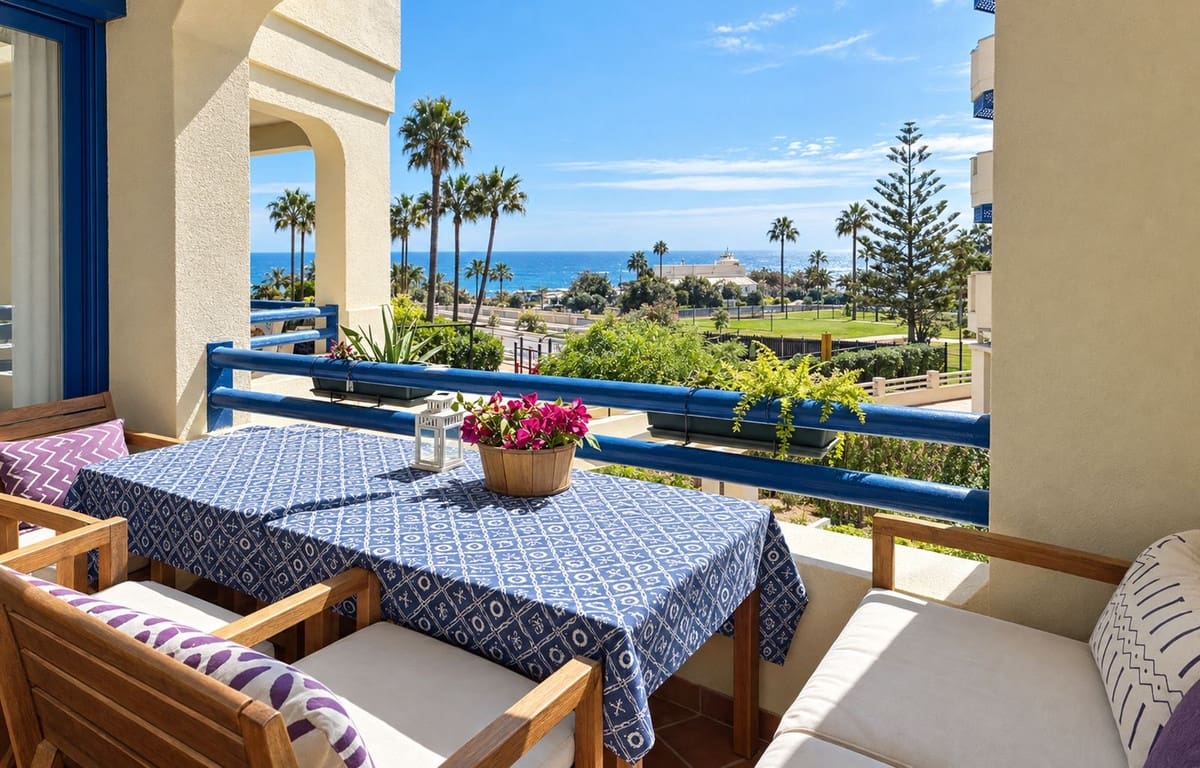 2 chambre Appartement à vendre à San Luis de Sabinillas avec piscine garage - 425 000 € (Ref: 10182694)