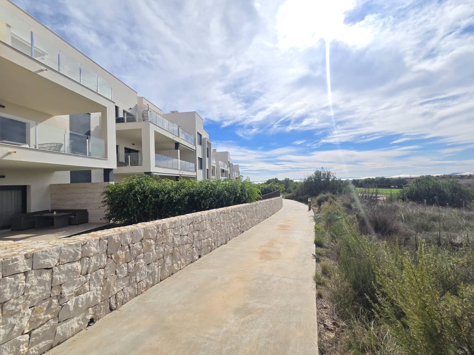 2 slaapkamer Appartement te koop in Pilar de la Horadada met zwembad garage - € 346.000 (Ref: 10182707)
