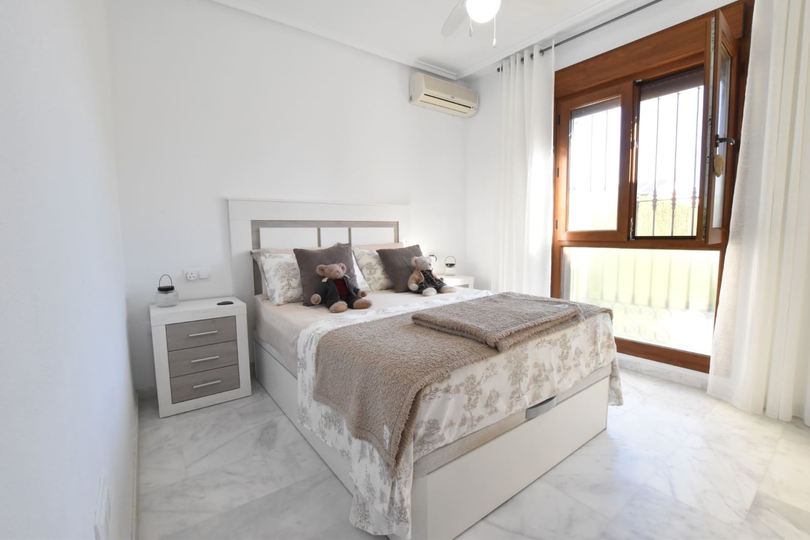 3 makuuhuone Bungalow myytävänä paikassa Algorfa - 275 000 € (Ref: 10182716)