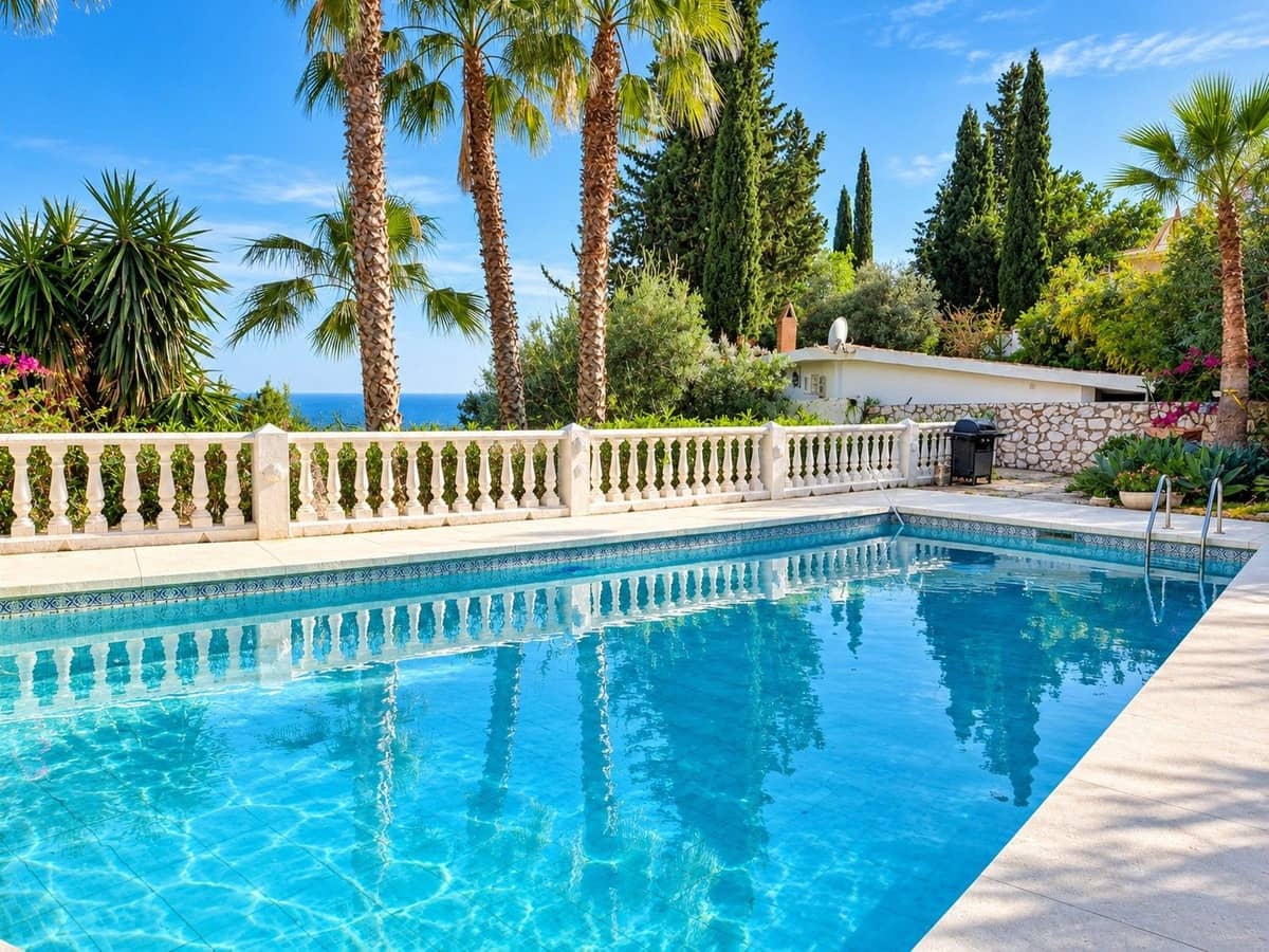 6 soveværelse Villa til salg i Mijas med swimmingpool garage - € 1.125.000 (Ref: 10182719)
