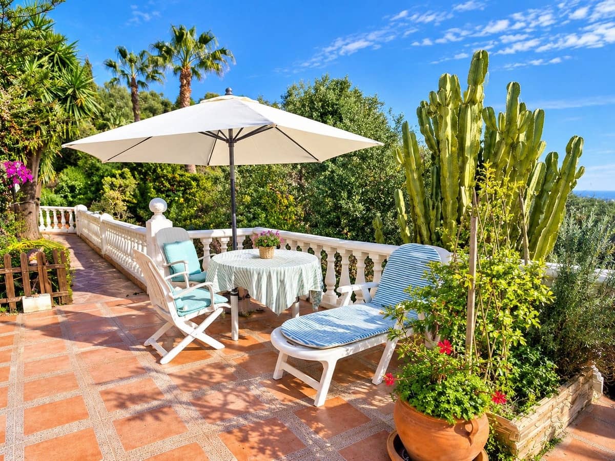 6 soveværelse Villa til salg i Mijas med swimmingpool garage - € 1.125.000 (Ref: 10182719)