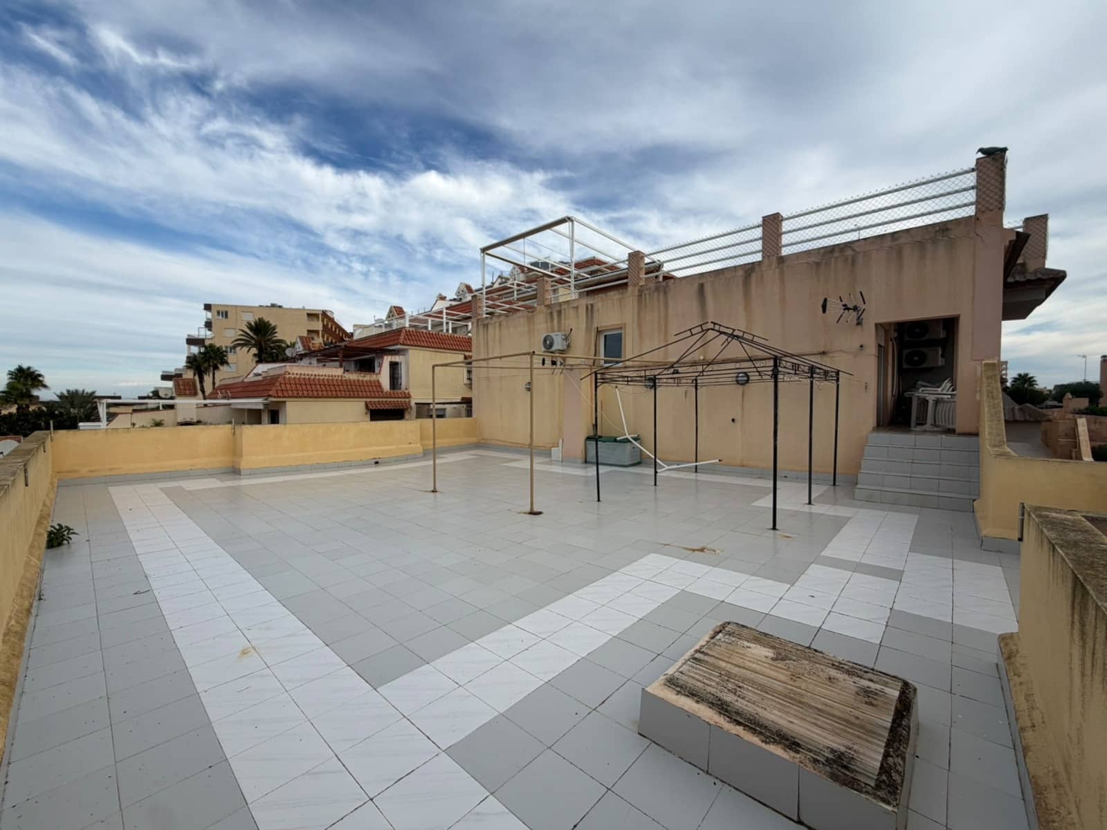 3 slaapkamer Appartement te koop in La Manga del Mar Menor met garage - € 320.000 (Ref: 10184345)