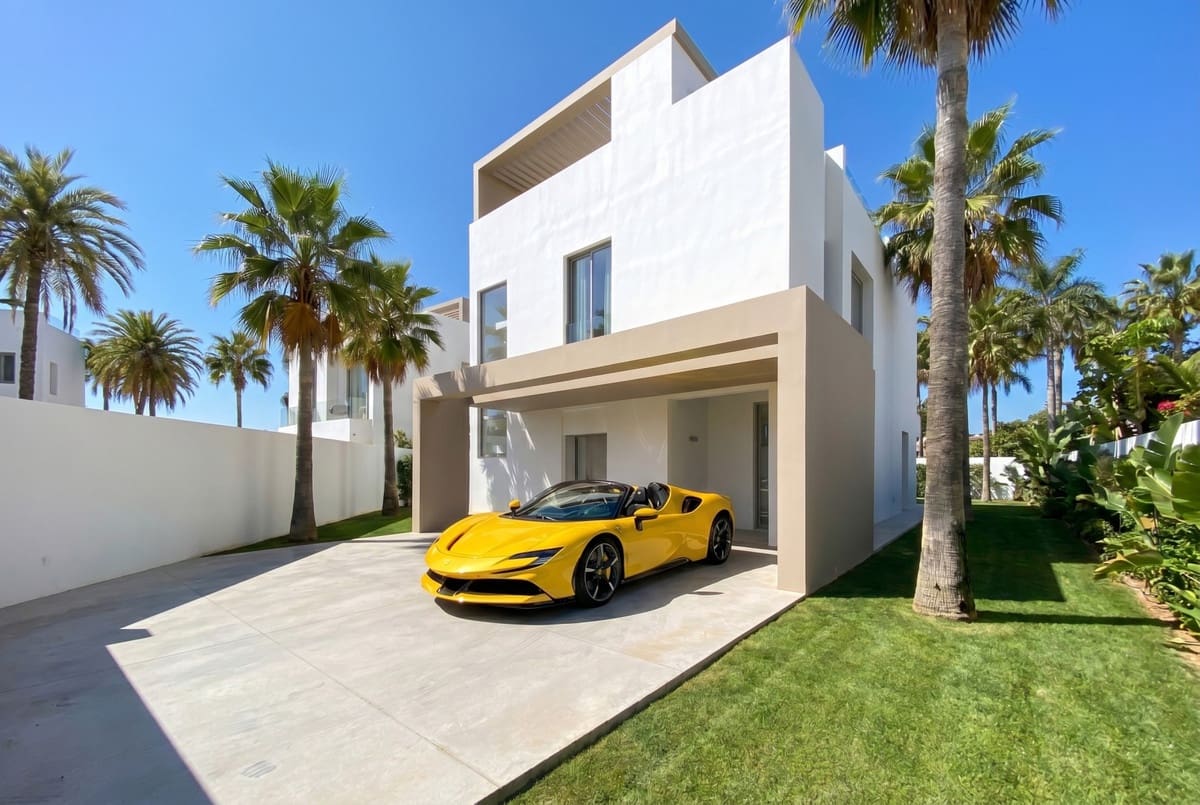 4 soveværelse Villa til salg i San Pedro de Alcantara med swimmingpool garage - € 2.300.000 (Ref: 10184349)