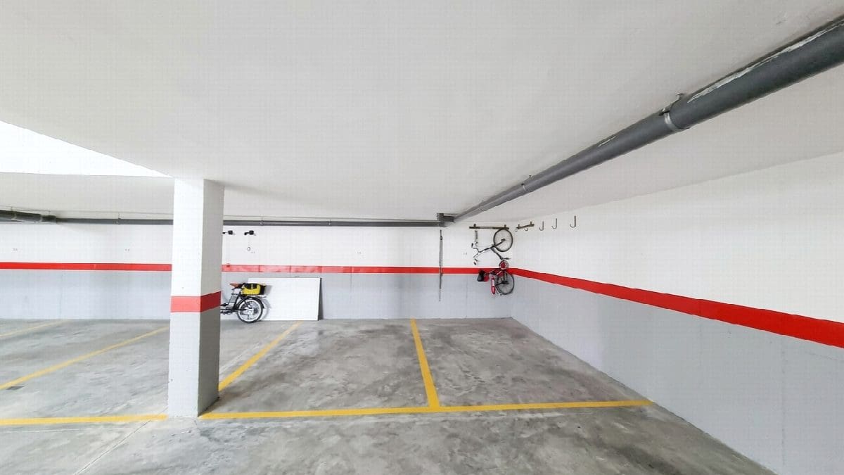 2 soveværelse Lejlighed til salg i Los Alcazares med swimmingpool garage - € 179.995 (Ref: 10184353)