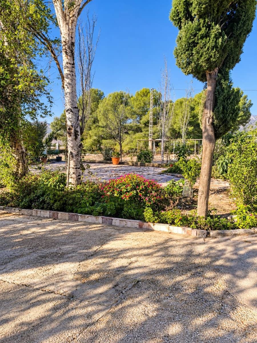 4 slaapkamer Villa te koop in Salinas met zwembad garage - € 299.000 (Ref: 10186588)