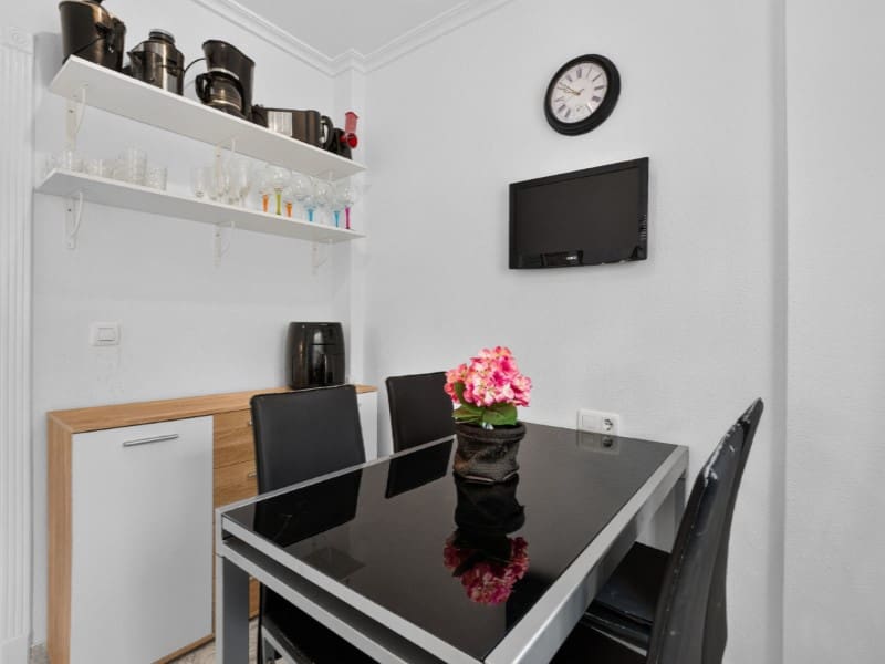 2 slaapkamer Huis te koop in Torrevieja met zwembad - € 199.000 (Ref: 10186594)