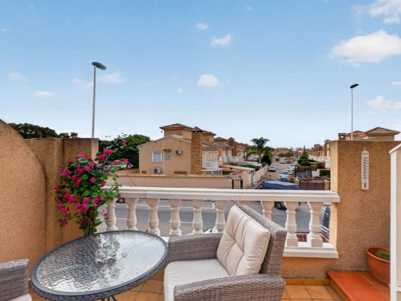 2 slaapkamer Huis te koop in Torrevieja met zwembad - € 199.000 (Ref: 10186594)
