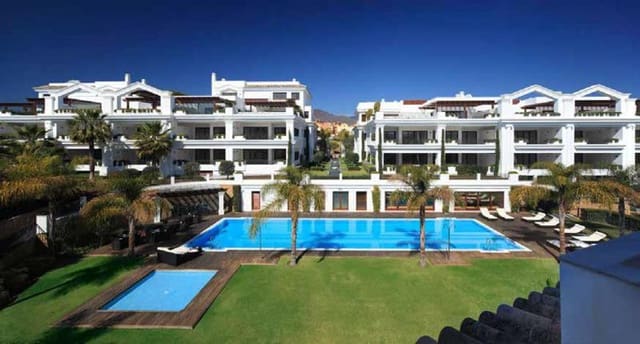 3 bedroom Apartment for sale in New Golden Mile, Estepona with pool - € 2,150,000 (Ref: 2659624)