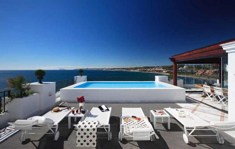 3 soveværelse Lejlighed til salg i New Golden Mile med swimmingpool - € 2.150.000 (Ref: 2659624)