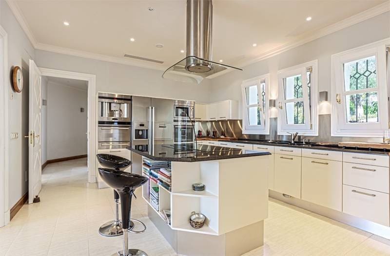 8 soveværelse Villa til salg i La Zagaleta med swimmingpool garage - € 8.500.000 (Ref: 2698239)