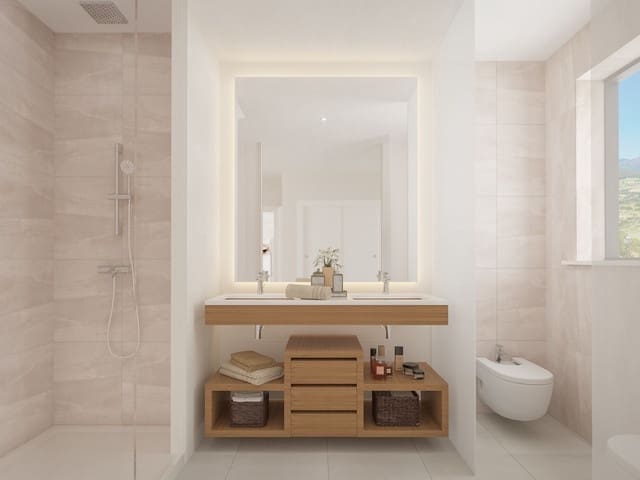 3 soveværelse Byhus til salg i Casares med swimmingpool - € 660.000 (Ref: 3561564)