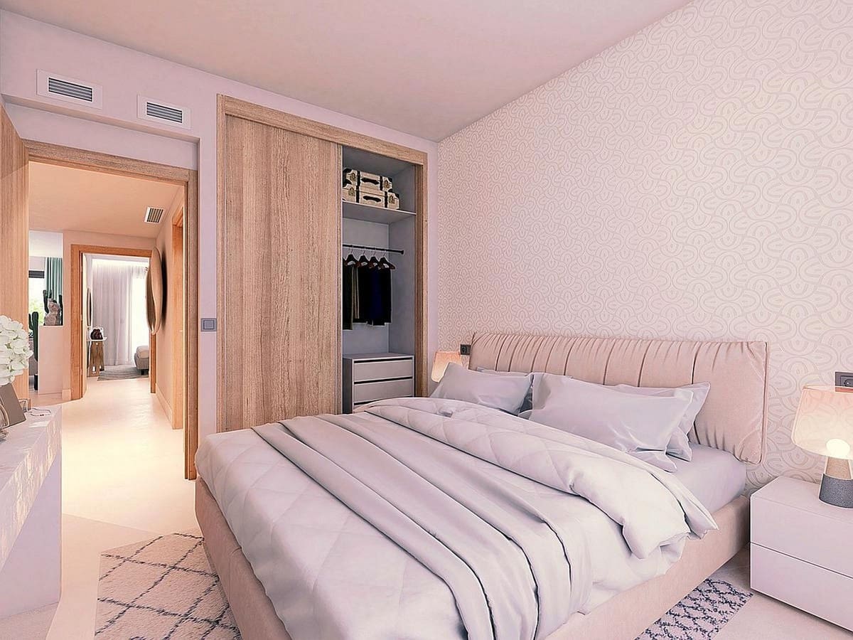 Apartamento de 2 habitaciones en Casares en venta con piscina garaje - 362.000 € (Ref: 7749515)