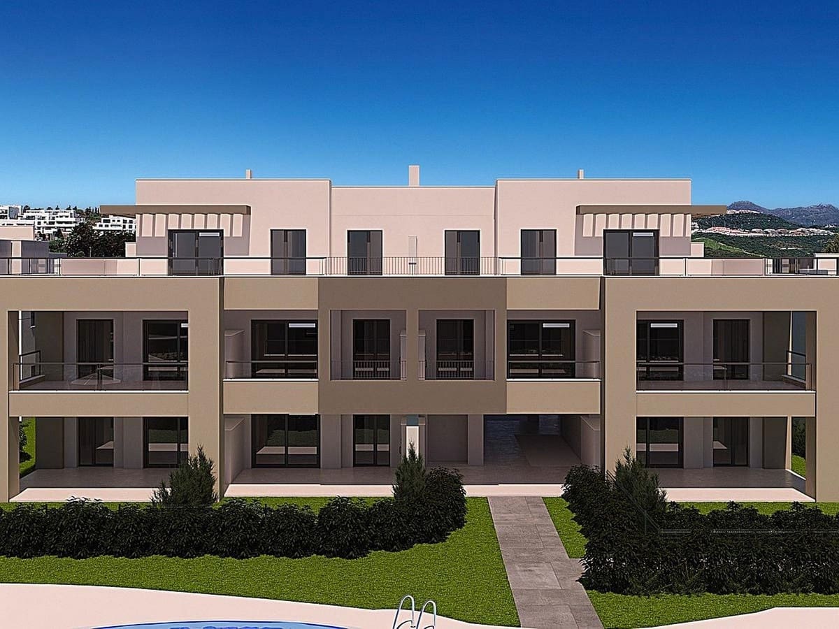 Apartamento de 2 habitaciones en Casares en venta con piscina garaje - 362.000 € (Ref: 7749515)