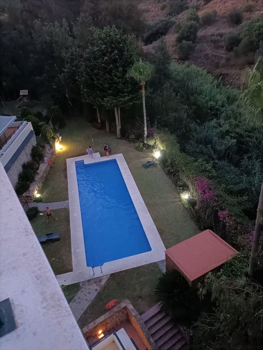 1 sypialnia Apartament na sprzedaż w Calahonda z basenem garażem - 280 000 € (Ref: 7749518)