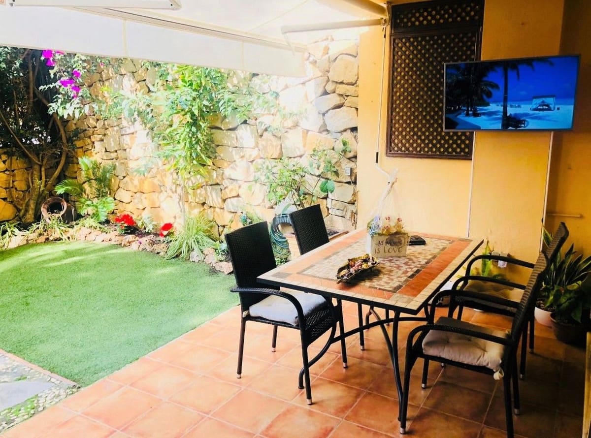 2 Zimmer Apartment zu verkaufen in Calahonda mit Pool Garage - 354.000 € (Ref: 7749550)