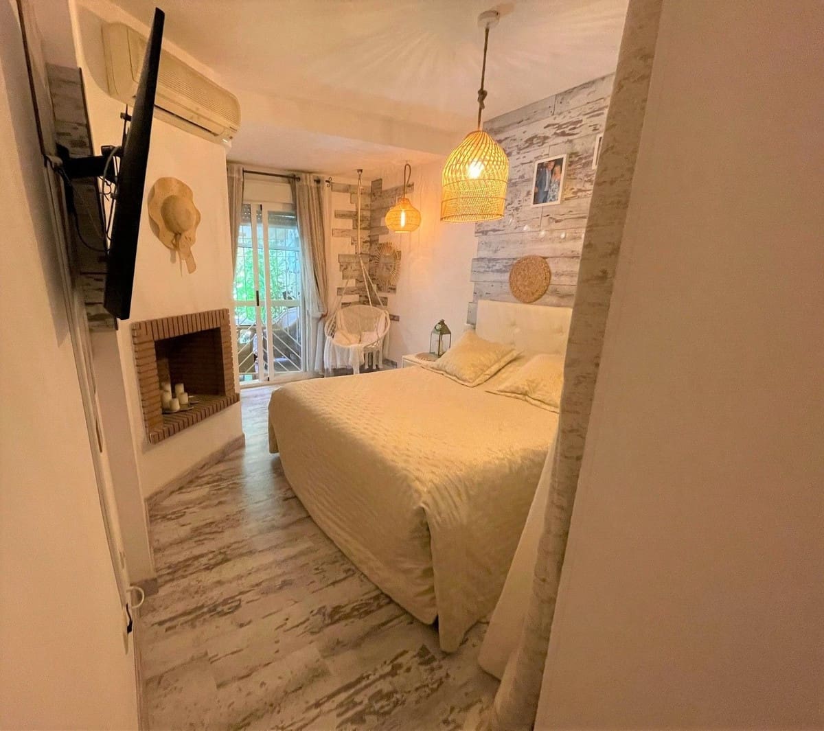 2 soverom Leilighet til salgs i Calahonda med svømmebasseng garasje - € 354 000 (Ref: 7749550)