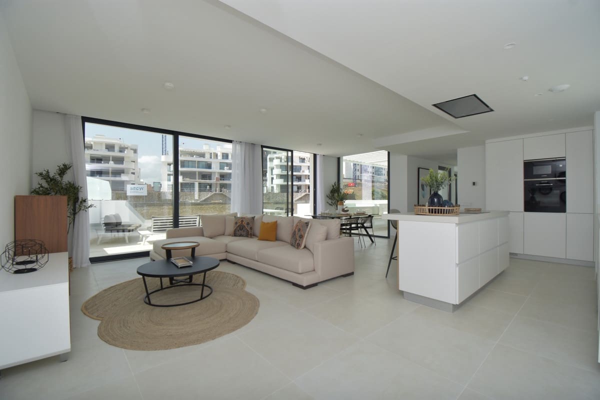 2 makuuhuone Huoneisto myytävänä paikassa Fuengirola mukana uima-altaan - 839 000 € (Ref: 7749599)