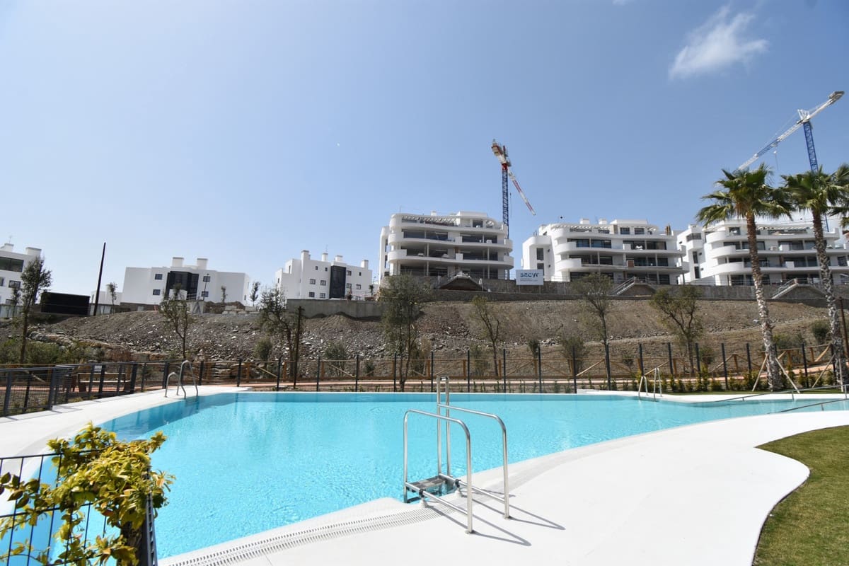 2 makuuhuone Huoneisto myytävänä paikassa Fuengirola mukana uima-altaan - 839 000 € (Ref: 7749599)