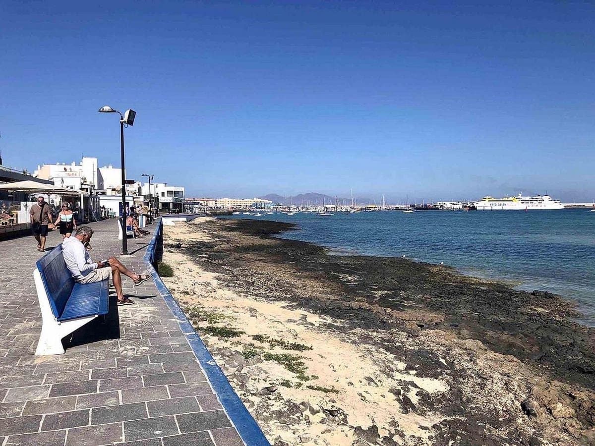 3 soveværelse Semi-Rækkehus til salg i Corralejo med swimmingpool garage - € 500.000 (Ref: 7759288)