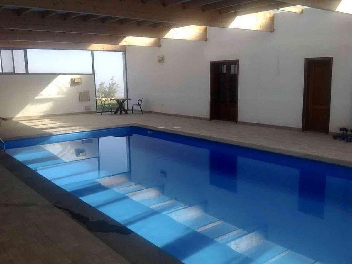 3 soveværelse Villa til salg i Puerto del Rosario med swimmingpool garage - € 650.000 (Ref: 7759302)