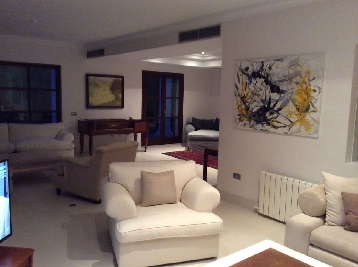 6 soverom Villa til salgs i Marbella med svømmebasseng garasje - € 4 900 000 (Ref: 7759384)