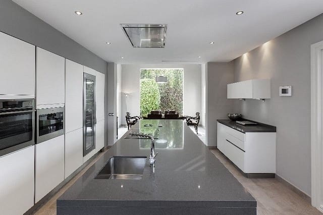 6 sovrum Villa till salu i Guadalmina Baja, Marbella med pool garage - 4 900 000 € (Ref: 7759384)